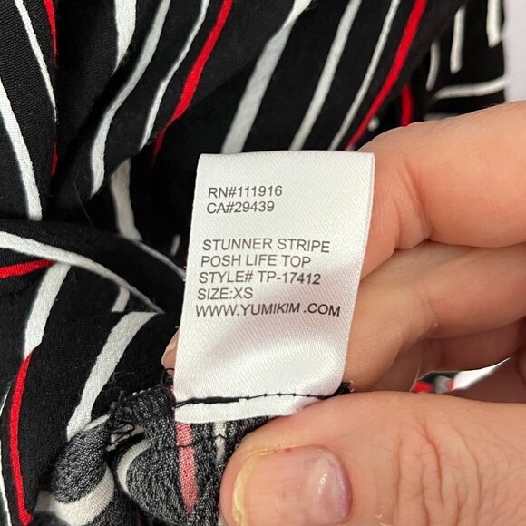 Yumi Kim Anthropologie Stunner Stripe Posh LIfe Wrap Blouse Striped Size XS‎ - Picture 10 of 10